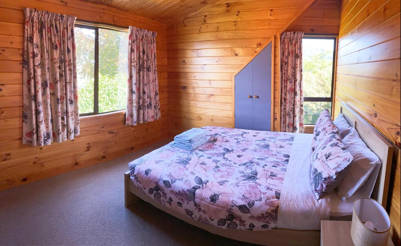 Lake View Family Lodge Up Tp 14 People Rotorua Extérieur photo