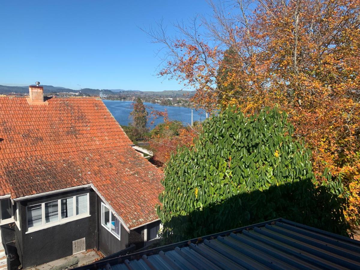 Lake View Family Lodge Up Tp 14 People Rotorua Extérieur photo